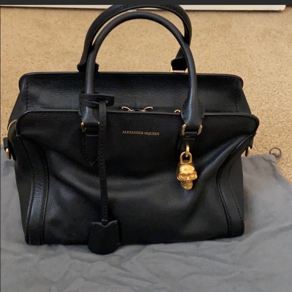 Alexander McQueen Black Padlock zip shoulder bag